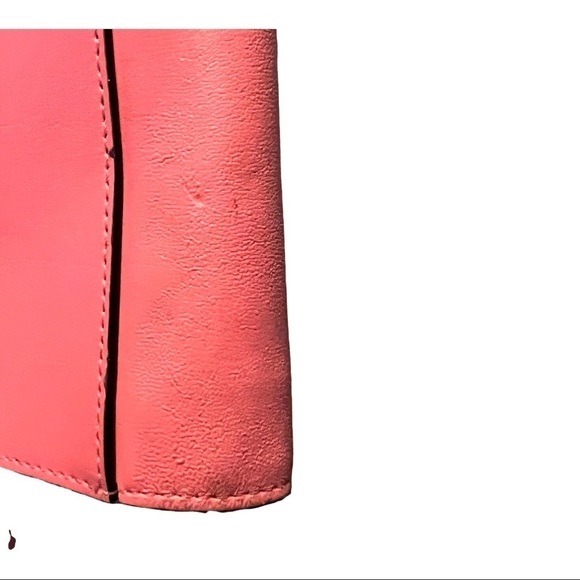 Kate Spade wallet! ♠️ - Picture 5 of 9